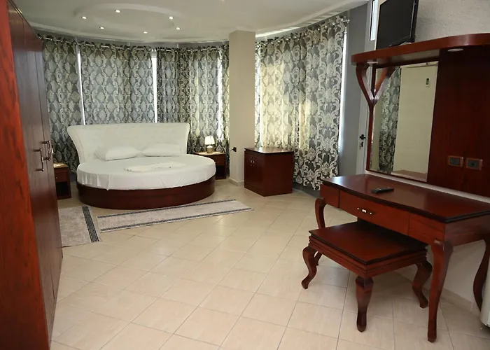 Hotel Artan *