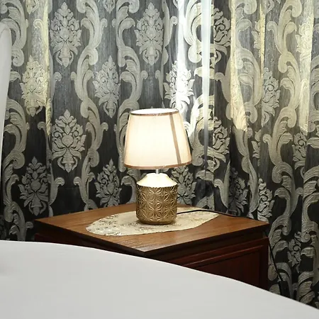 Hotel Artan *