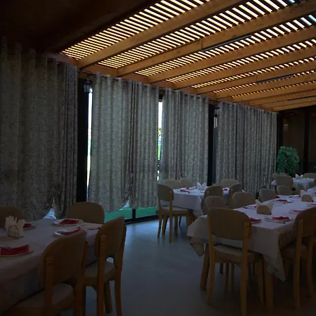 Artan Hotel